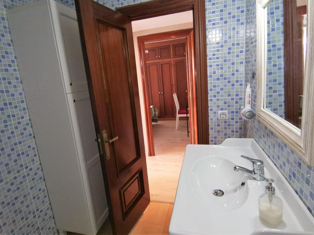 Apartamento Torre Del Carmen Málaga Exterior foto